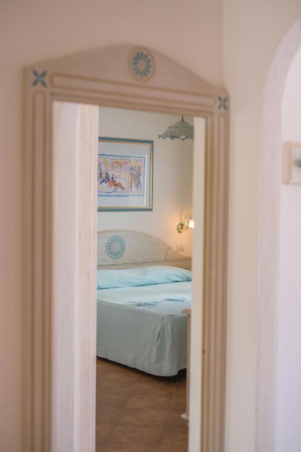 Aparthotel Le Residenze Del Golfo Di Orosei Extérieur photo