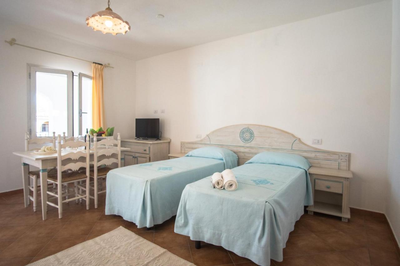 Aparthotel Le Residenze Del Golfo Di Orosei Extérieur photo